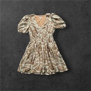 TCEC
NWOT 
SIZE S

Elegant Brown Patterned Dress